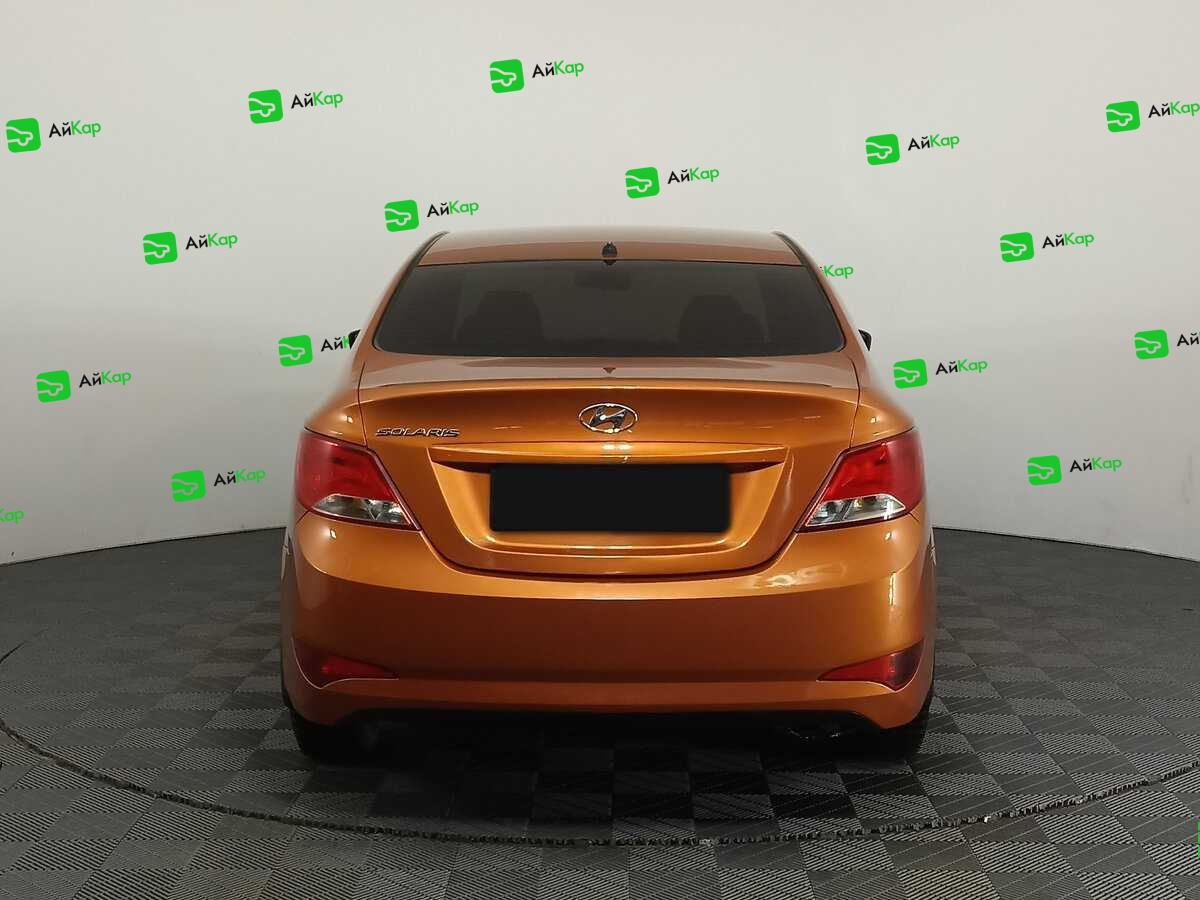 Hyundai Solaris с пробегом — 2016 год. Фото: #4