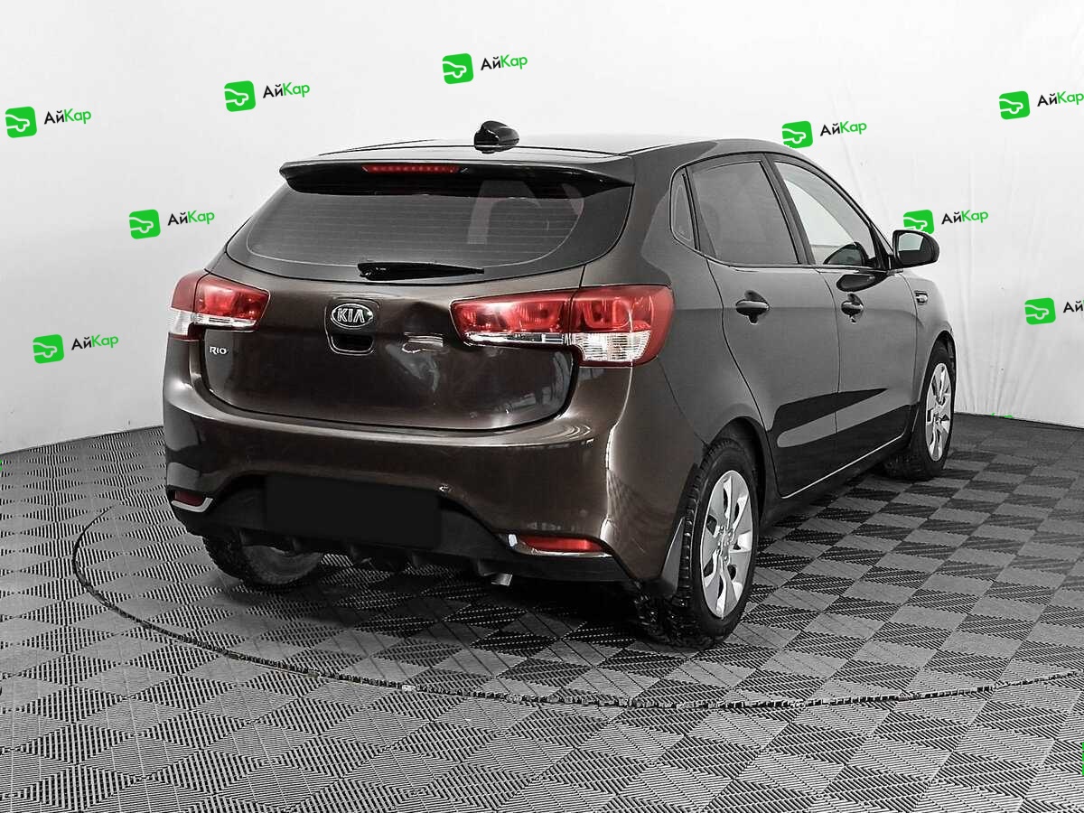 Kia Rio с пробегом — 2017 год. Фото: #4