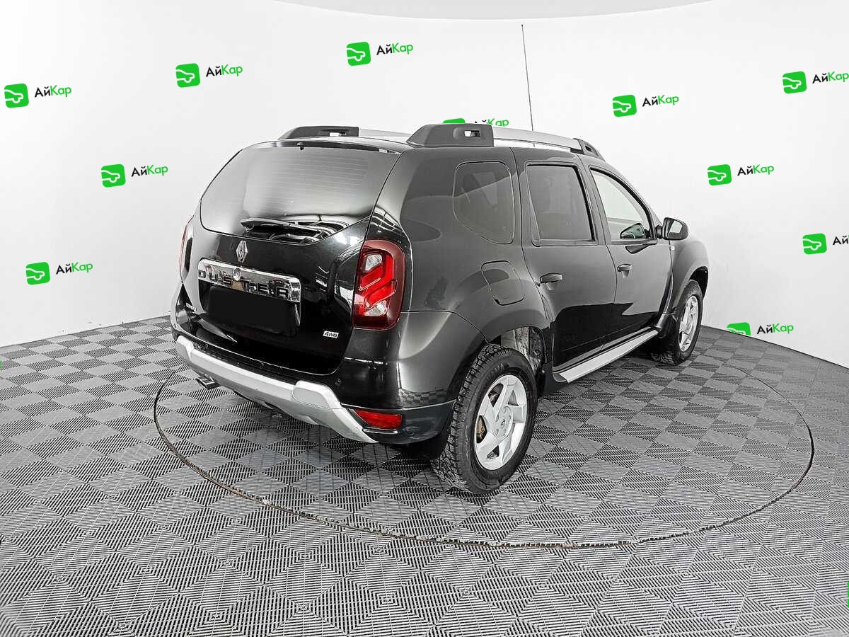 Renault Duster с пробегом — 2016 год. Фото: #4
