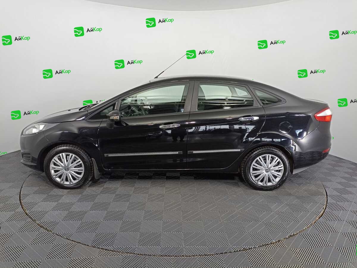 Ford Fiesta с пробегом — 2015 год. Фото: #7