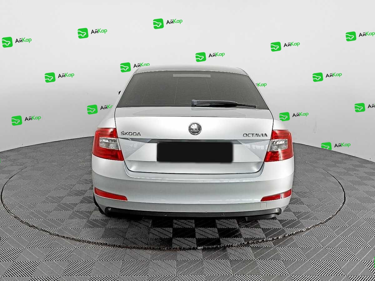 Skoda Octavia с пробегом — 2014 год. Фото: #4
