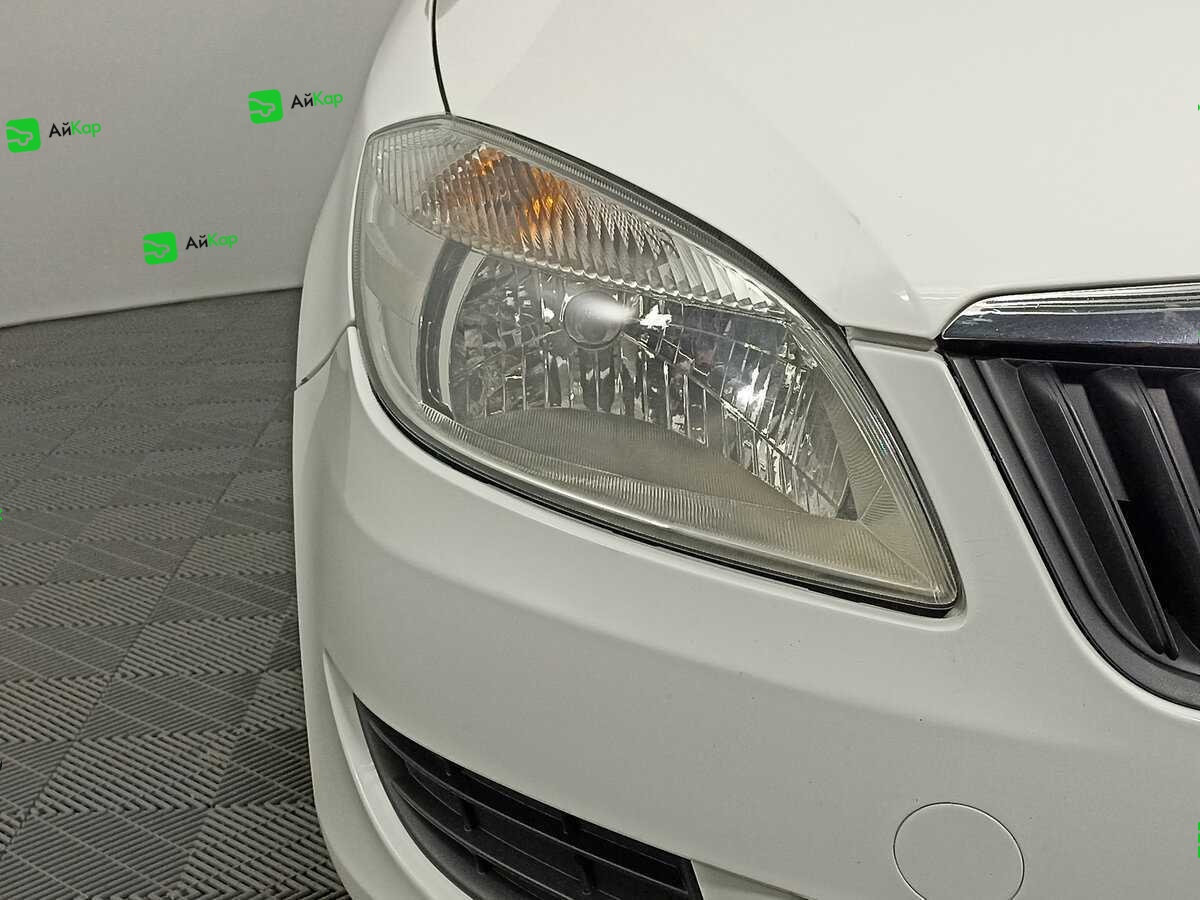 Skoda Fabia с пробегом — 2013 год. Фото: #16