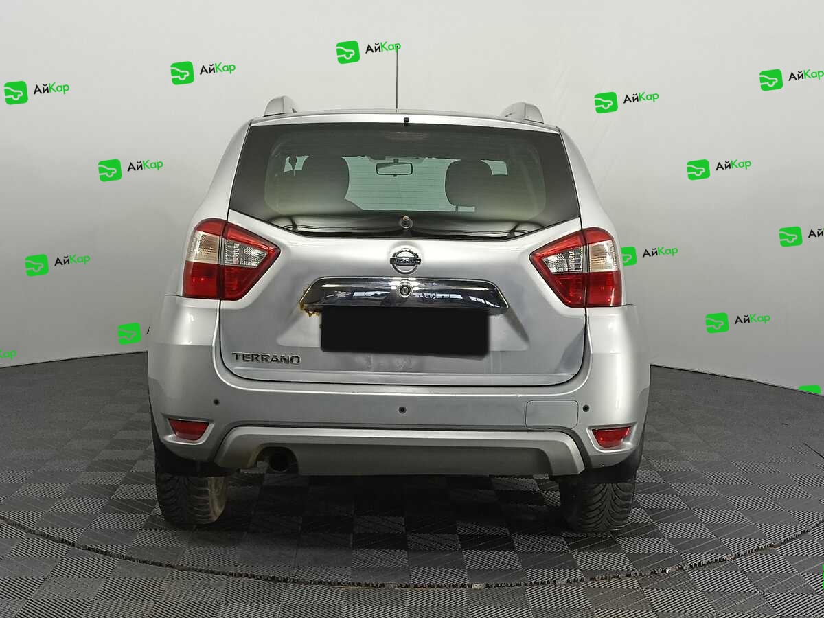 Nissan Terrano с пробегом — 2015 год. Фото: #4