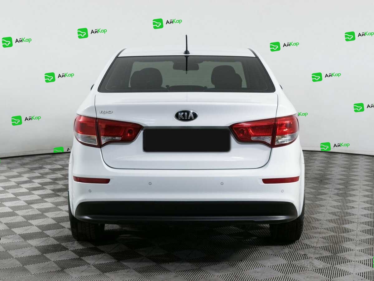Kia Rio с пробегом — 2016 год. Фото: #4