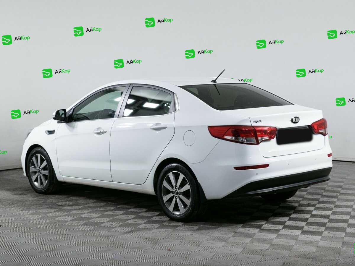 Kia Rio с пробегом — 2016 год. Фото: #5