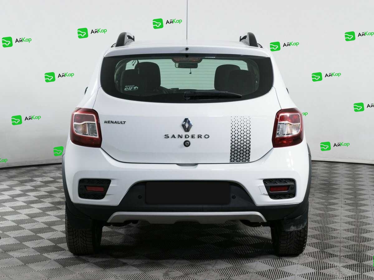 Renault Sandero с пробегом — 2018 год. Фото: #4