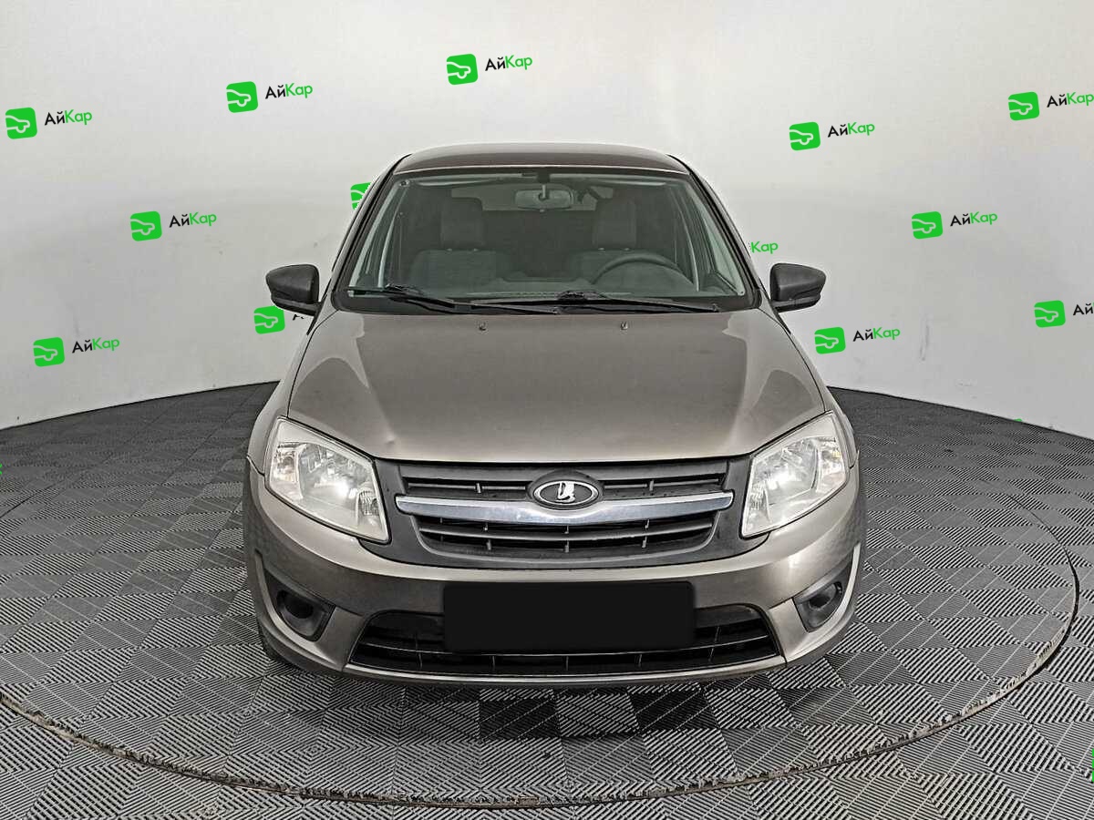 Lada (ВАЗ) Granta с пробегом — 2016 год. Фото: #1