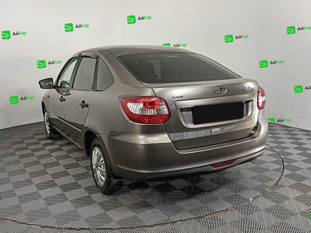 Lada (ВАЗ) Granta с пробегом — 2016 год. Фото: #6