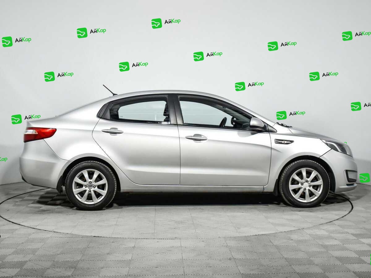 Kia Rio с пробегом — 2012 год. Фото: #3