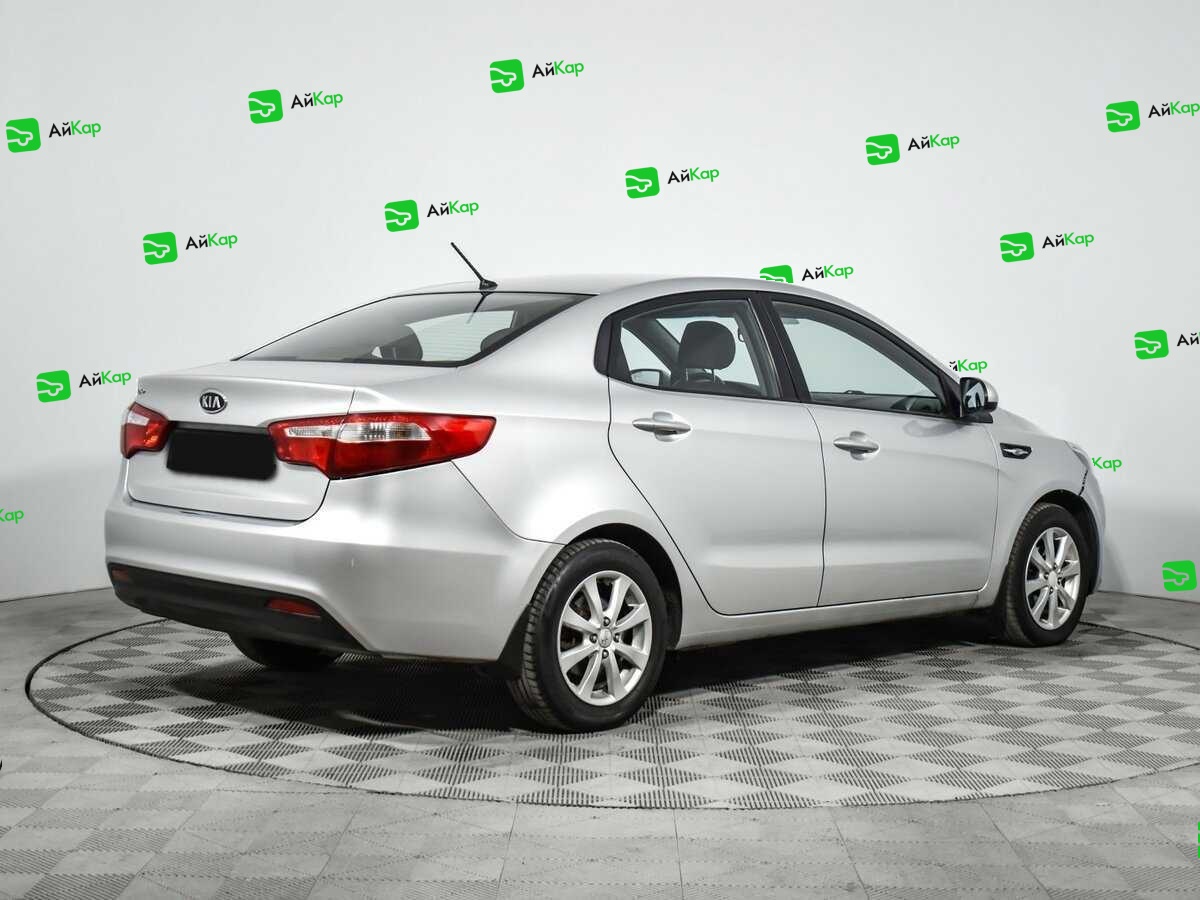 Kia Rio с пробегом — 2012 год. Фото: #4