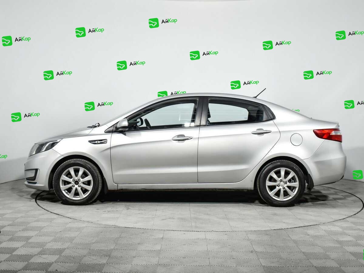 Kia Rio с пробегом — 2012 год. Фото: #7
