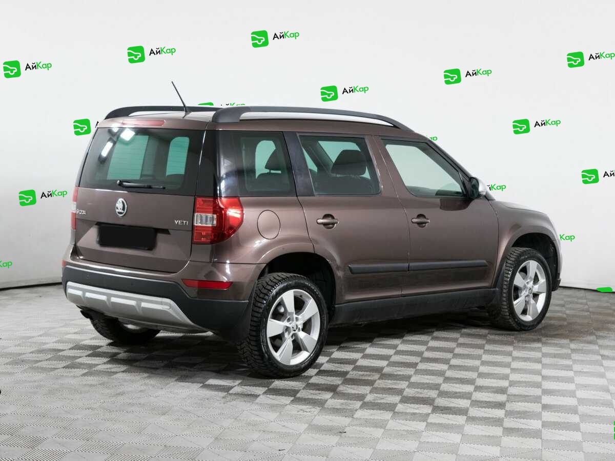 Skoda Yeti с пробегом — 2015 год. Фото: #4