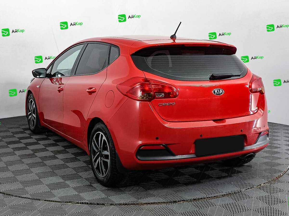 Kia Ceed с пробегом — 2015 год. Фото: #6