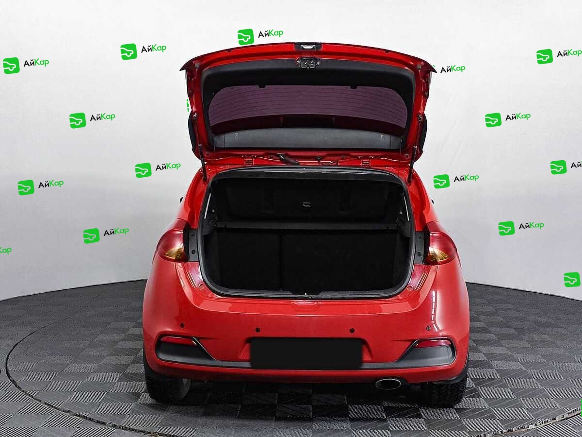 Kia Ceed с пробегом — 2015 год. Фото: #9