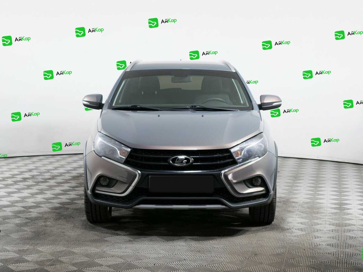 Lada (ВАЗ) Vesta с пробегом — 2019 год. Фото: #1