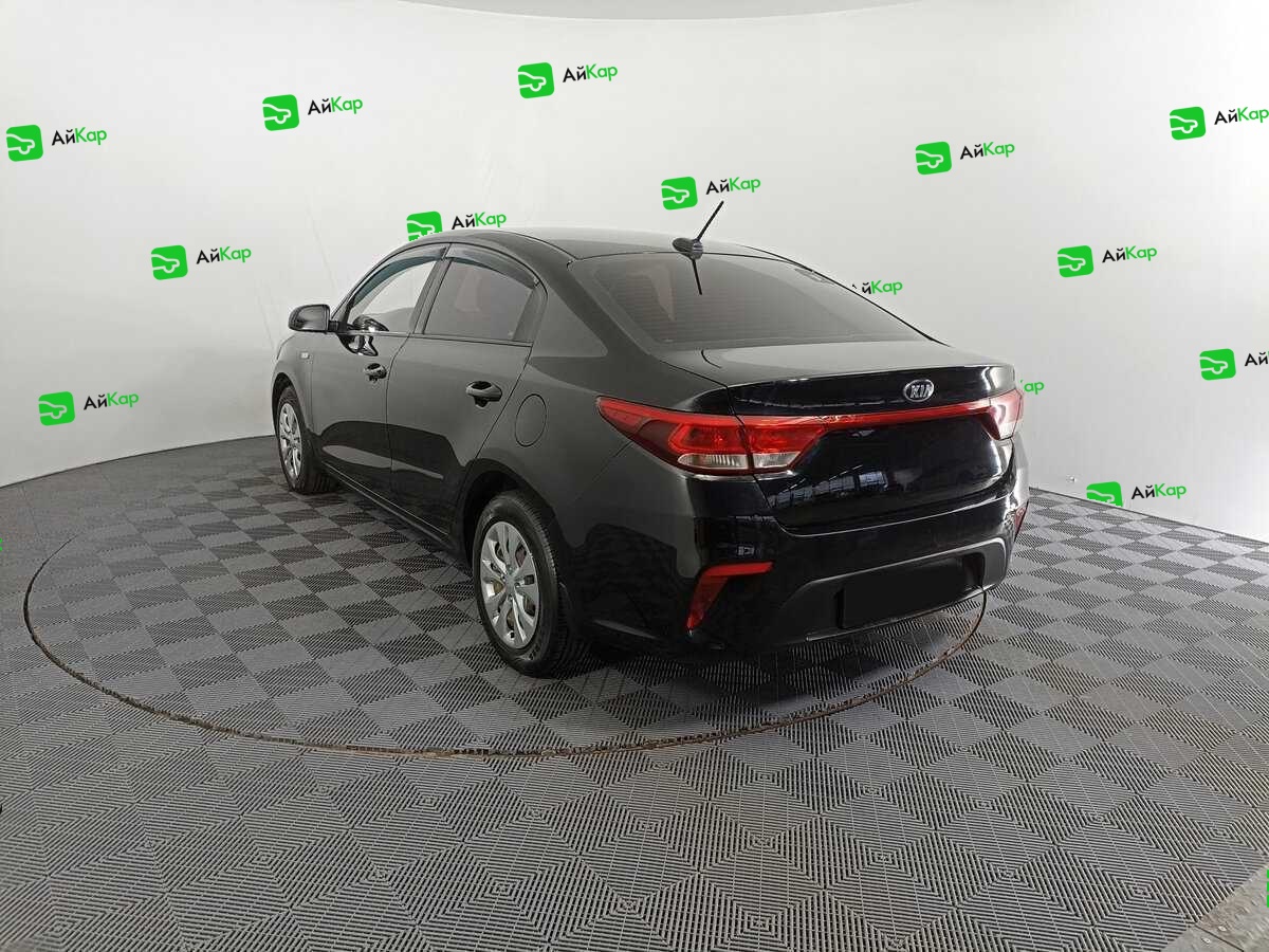 Kia Rio с пробегом — 2017 год. Фото: #6