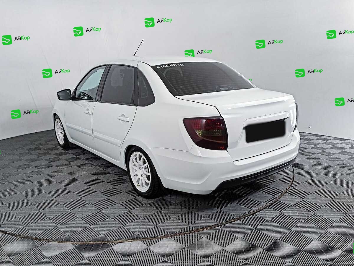 Lada (ВАЗ) Granta с пробегом — 2020 год. Фото: #6