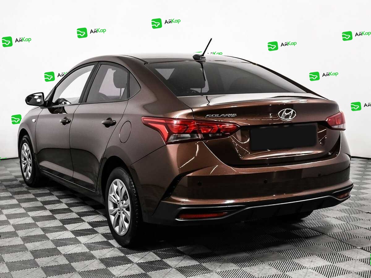 Hyundai Solaris с пробегом — 2021 год. Фото: #6