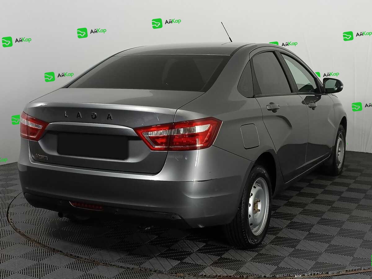 Lada (ВАЗ) Vesta с пробегом — 2018 год. Фото: #4