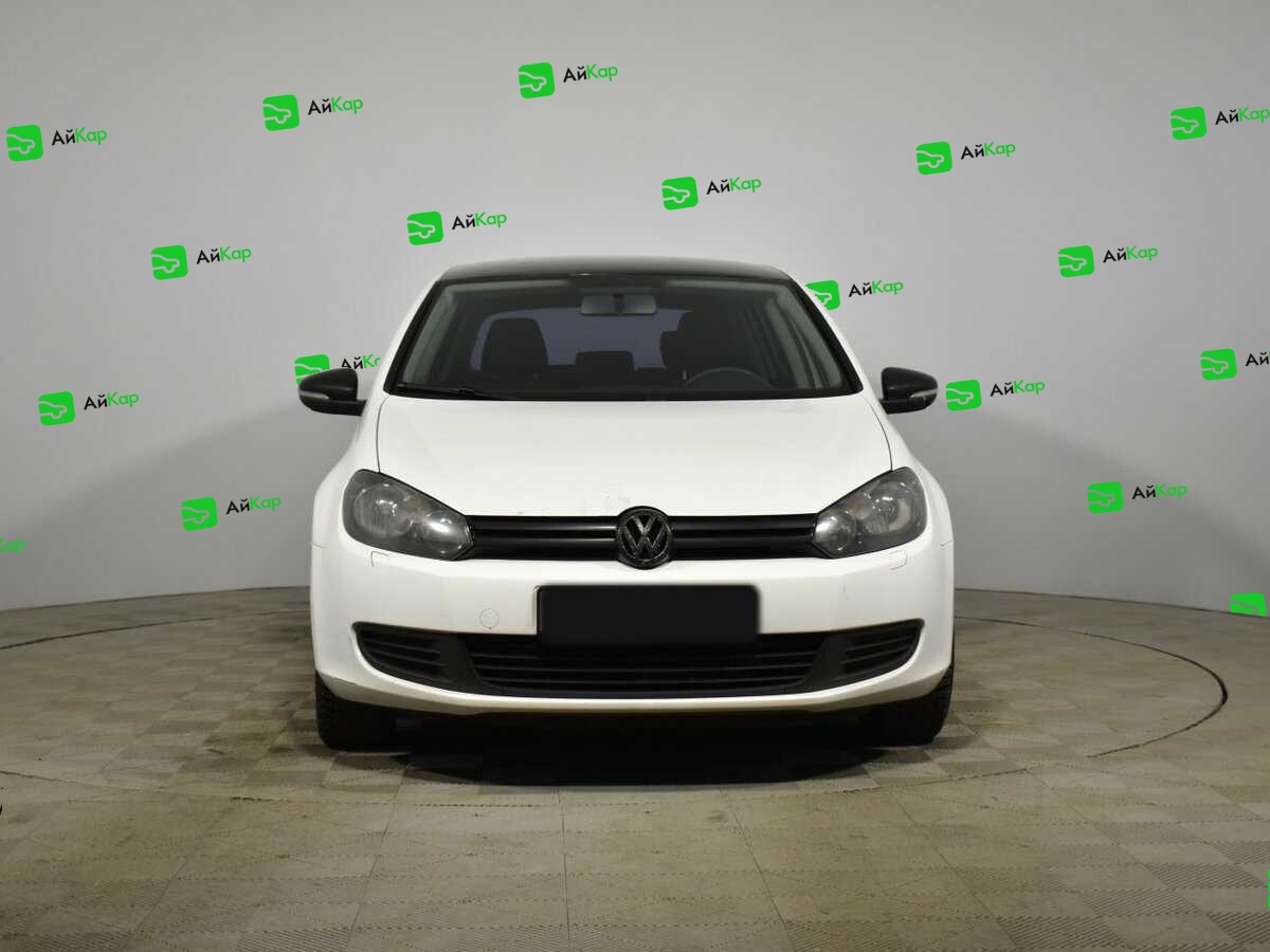 Volkswagen Golf с пробегом — 2012 год. Фото: #1