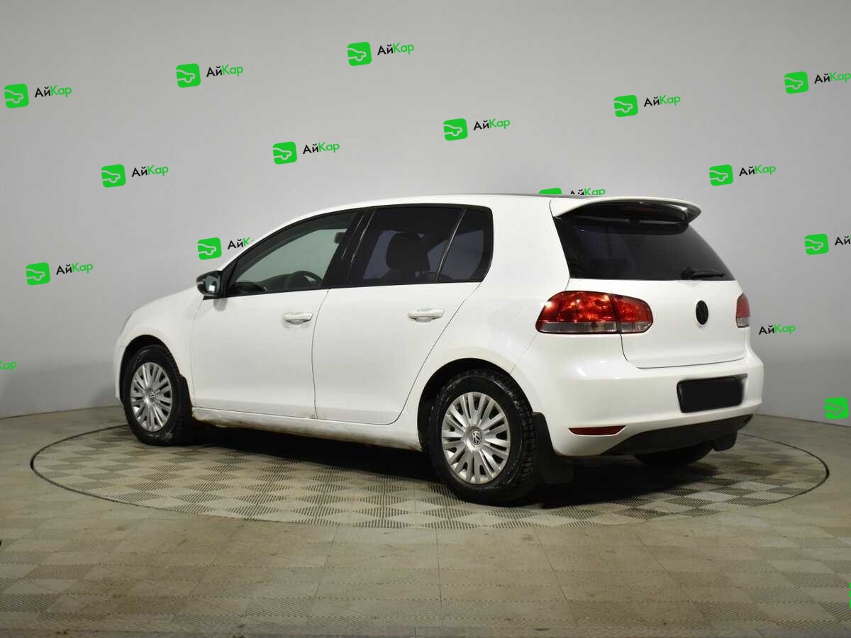 Volkswagen Golf с пробегом — 2012 год. Фото: #6