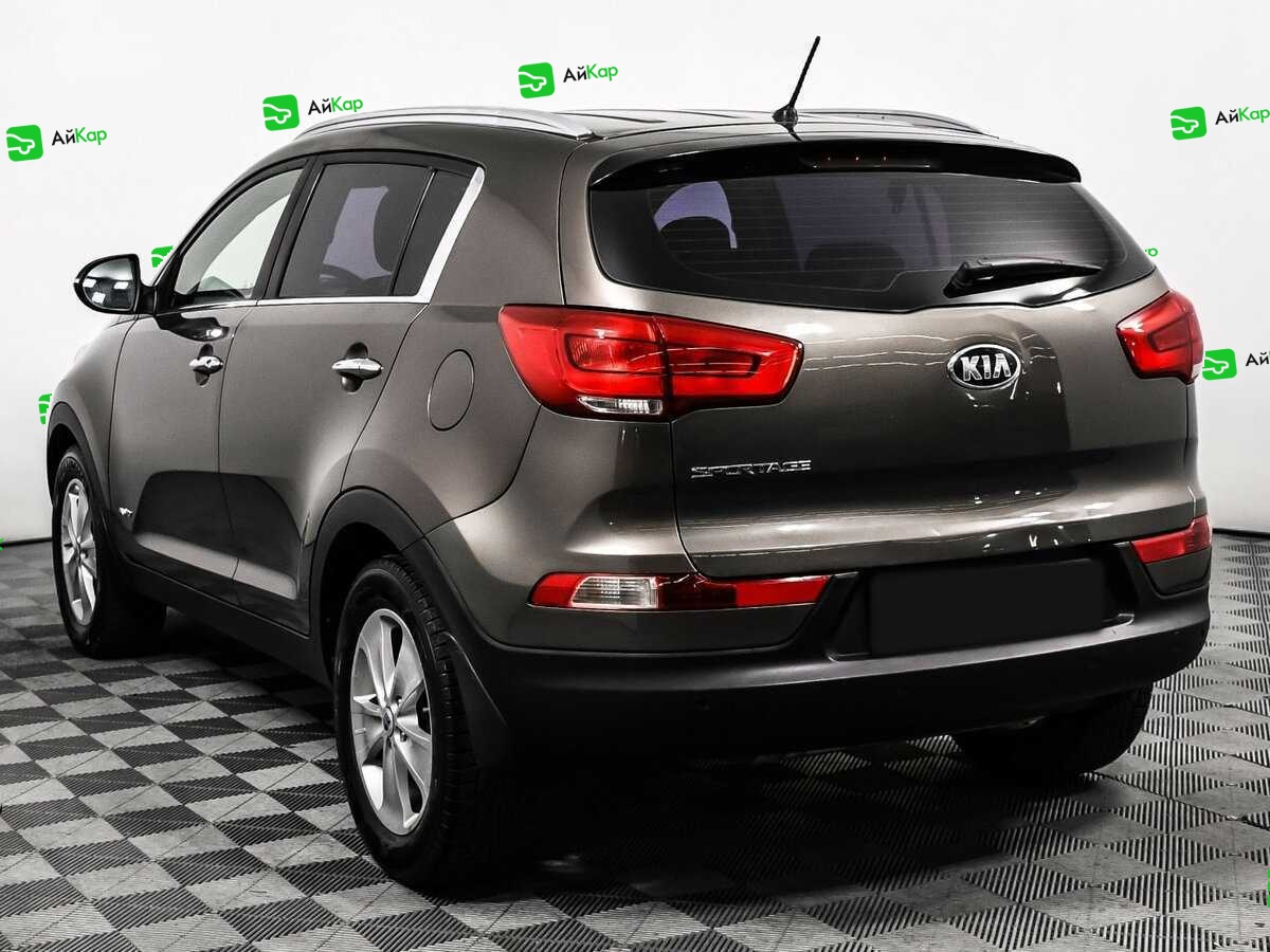 Kia Sportage с пробегом — 2015 год. Фото: #6