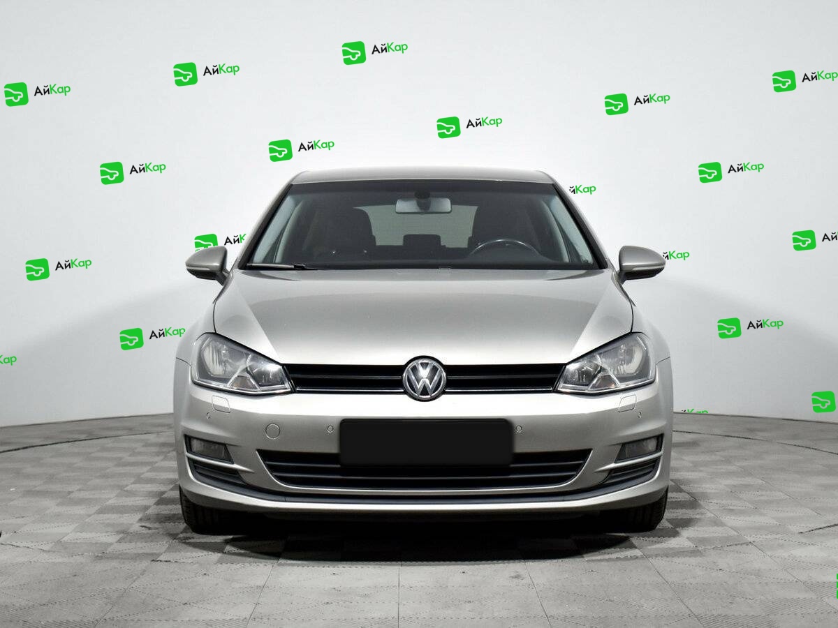 Volkswagen Golf с пробегом — 2013 год. Фото: #1