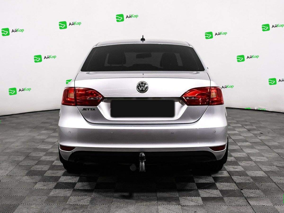 Volkswagen Jetta с пробегом — 2013 год. Фото: #5
