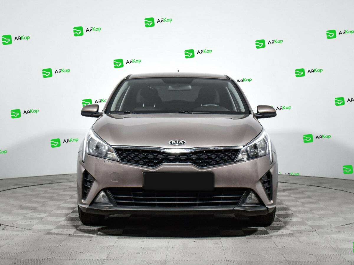 Kia Rio с пробегом — 2020 год. Фото: #1