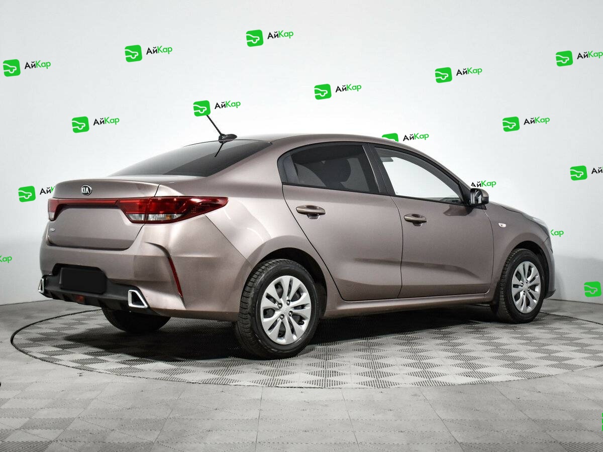 Kia Rio с пробегом — 2020 год. Фото: #4