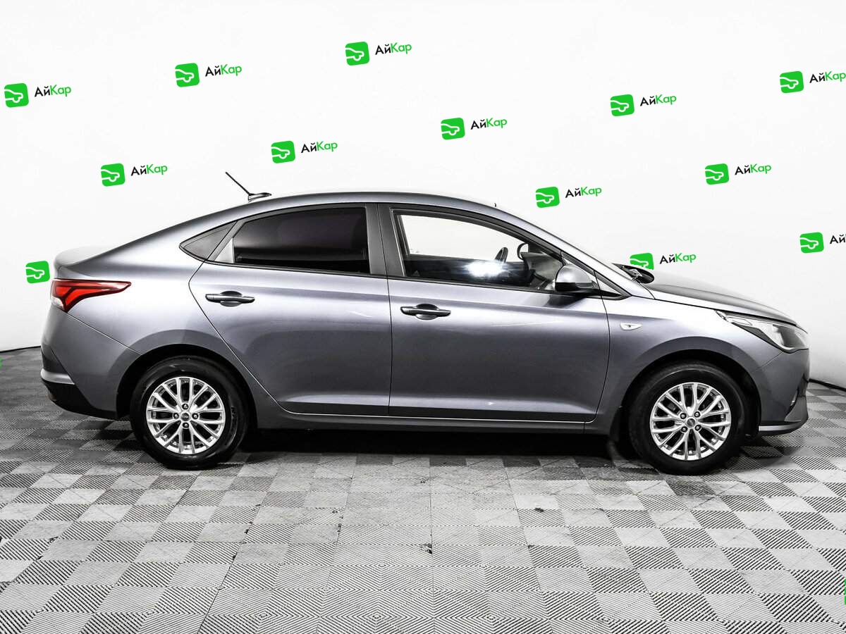 Hyundai Solaris с пробегом — 2021 год. Фото: #3