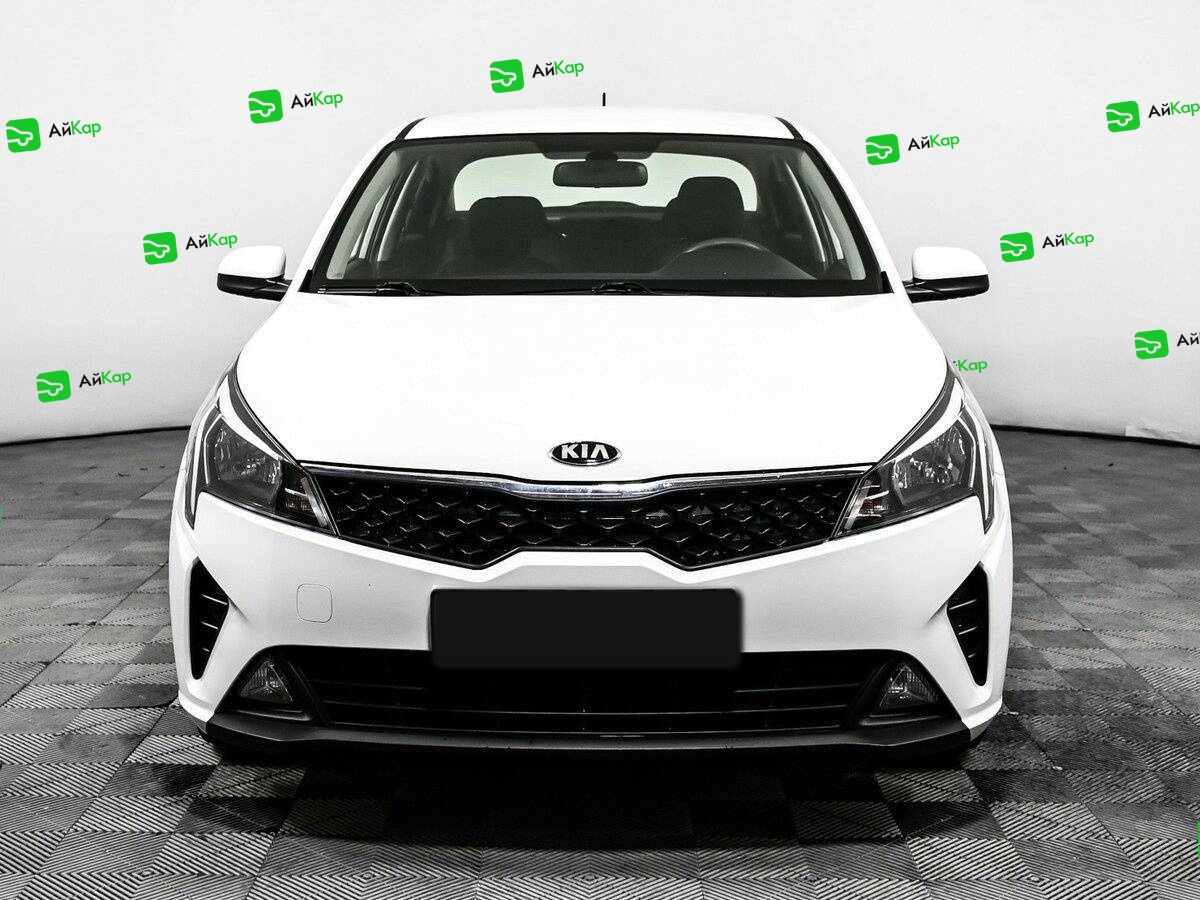 Kia Rio с пробегом — 2020 год. Фото: #1