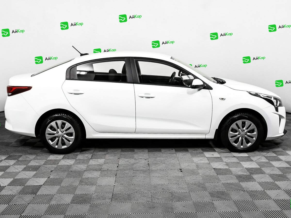 Kia Rio с пробегом — 2020 год. Фото: #3