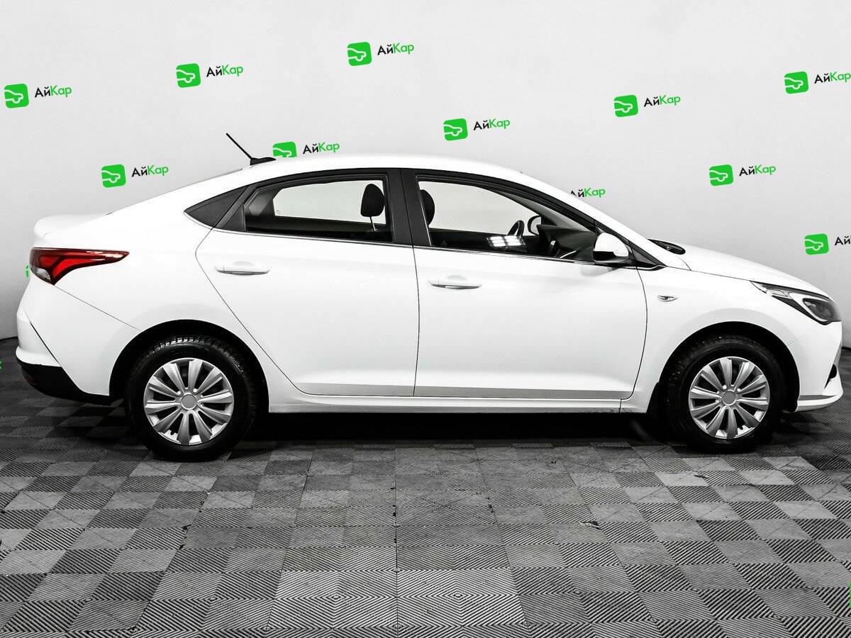 Hyundai Solaris с пробегом — 2020 год. Фото: #3