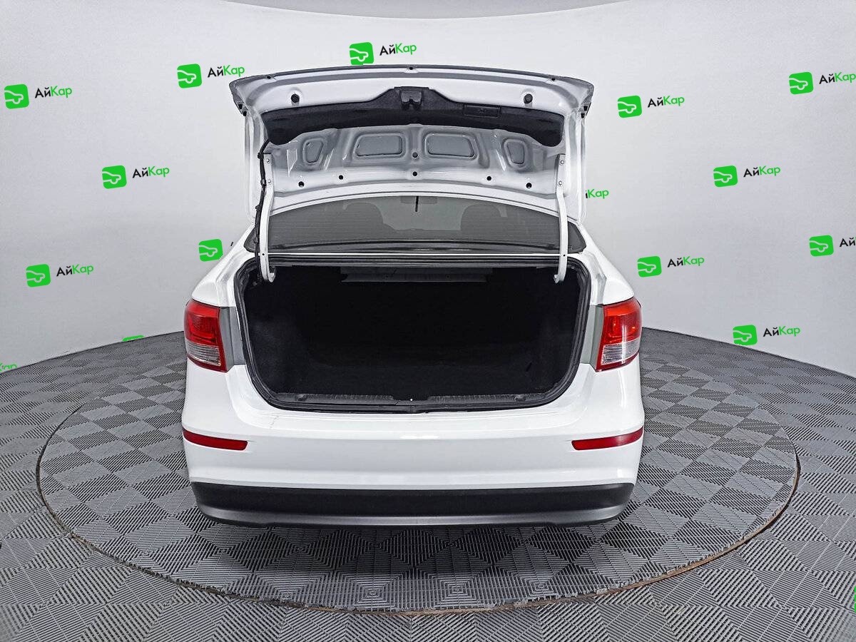 Kia Rio с пробегом — 2015 год. Фото: #9