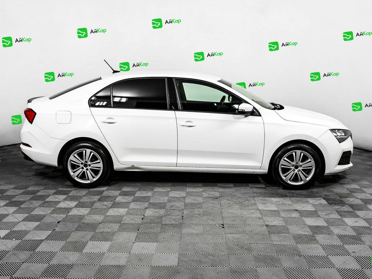 Skoda Rapid с пробегом — 2021 год. Фото: #3