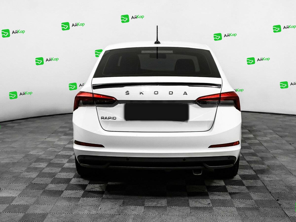 Skoda Rapid с пробегом — 2021 год. Фото: #5