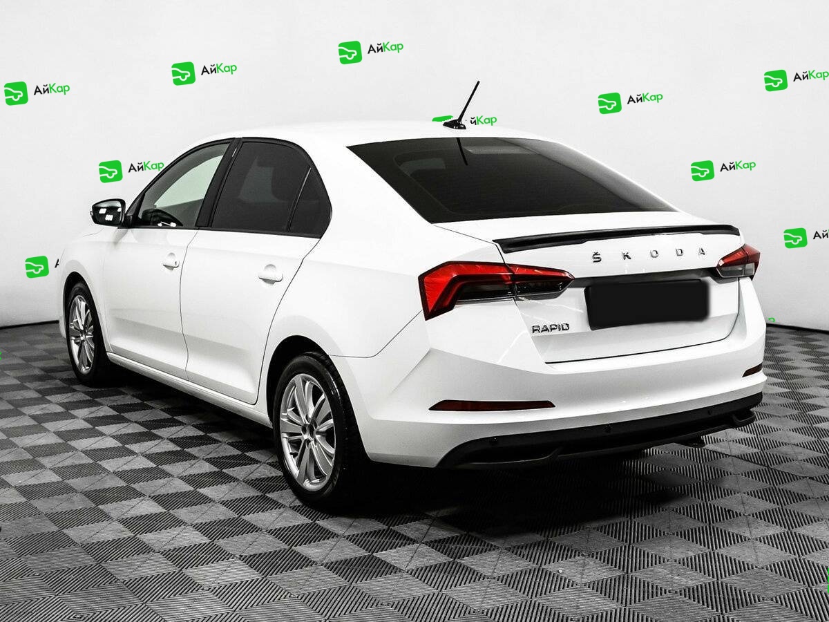 Skoda Rapid с пробегом — 2021 год. Фото: #6