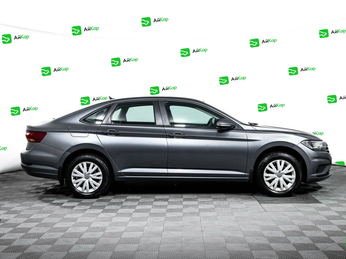 Volkswagen Jetta с пробегом — 2020 год. Фото: #3