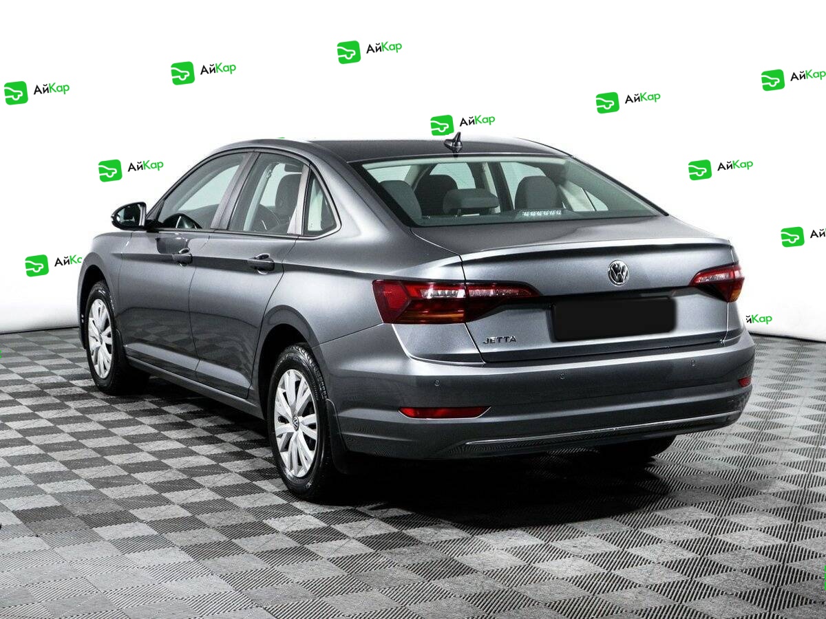 Volkswagen Jetta с пробегом — 2020 год. Фото: #6