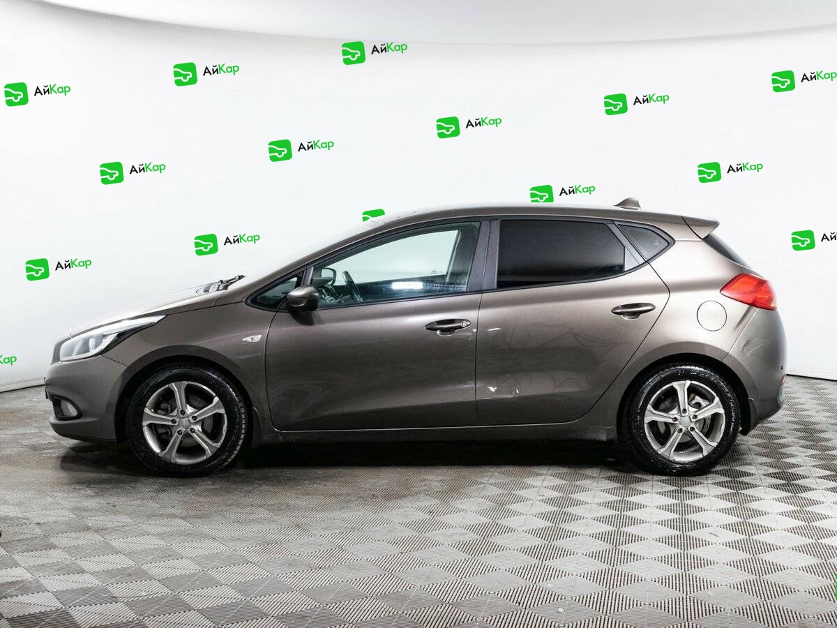Kia Ceed с пробегом — 2012 год. Фото: #7