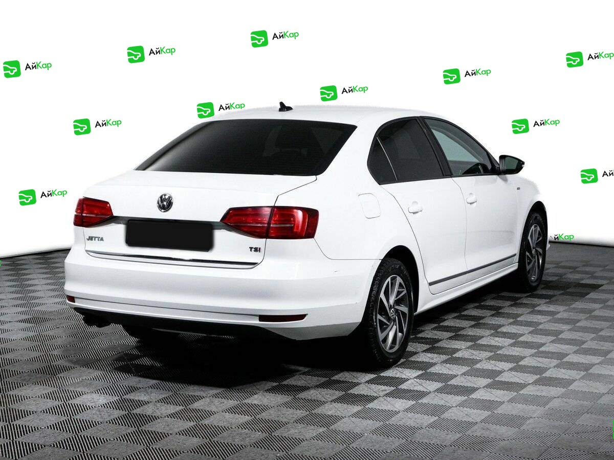 Volkswagen Jetta с пробегом — 2017 год. Фото: #4