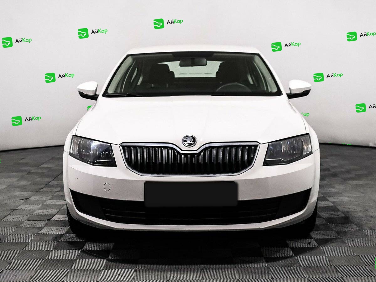 Skoda Octavia с пробегом — 2015 год. Фото: #1