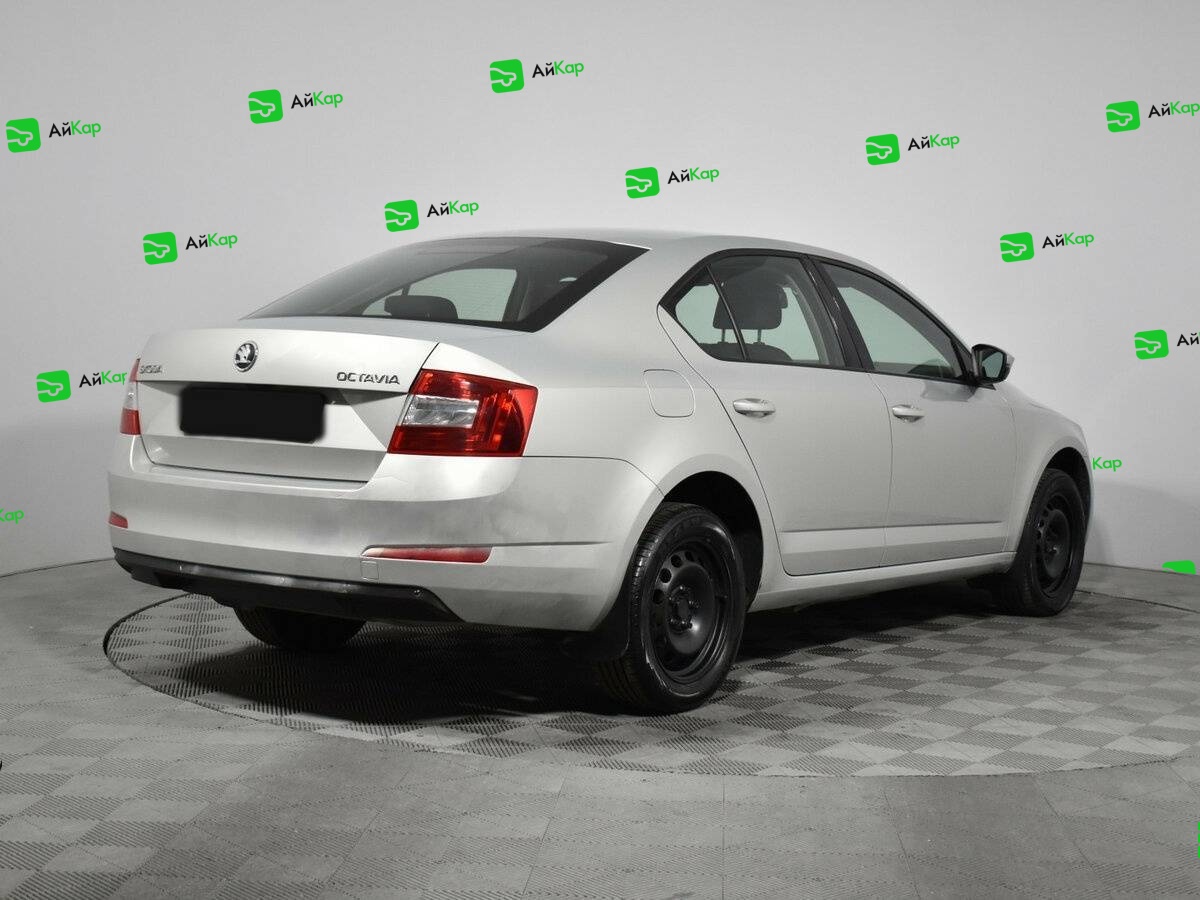 Skoda Octavia с пробегом — 2015 год. Фото: #4