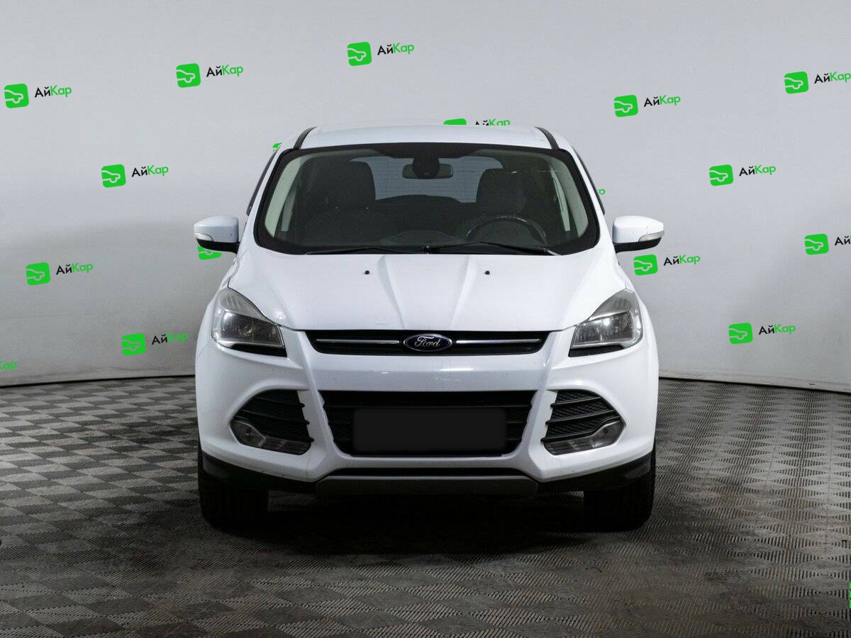 Ford Kuga с пробегом — 2014 год. Фото: #1