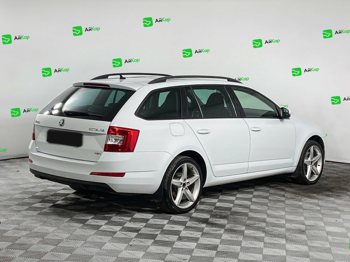 Skoda Octavia с пробегом — 2015 год. Фото: #3