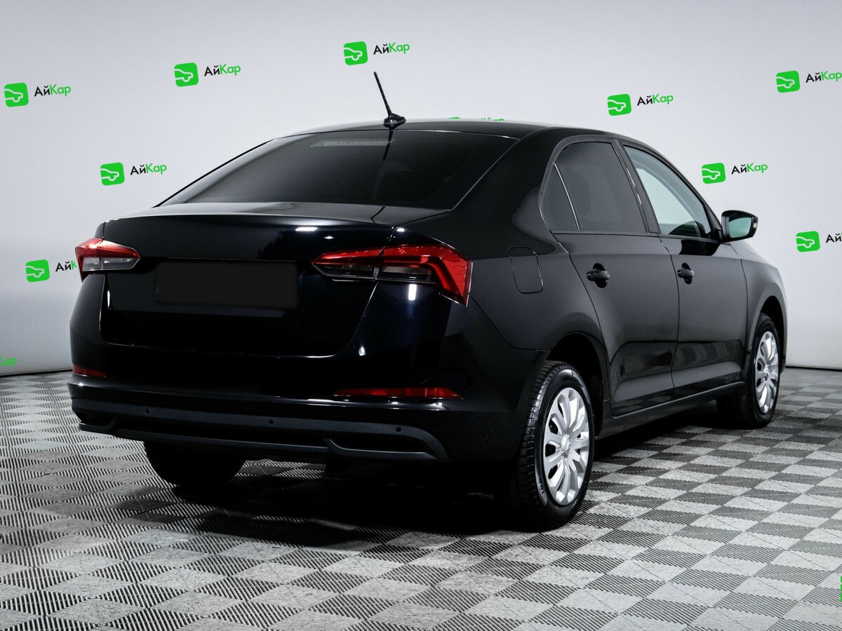 Skoda Rapid с пробегом — 2021 год. Фото: #3