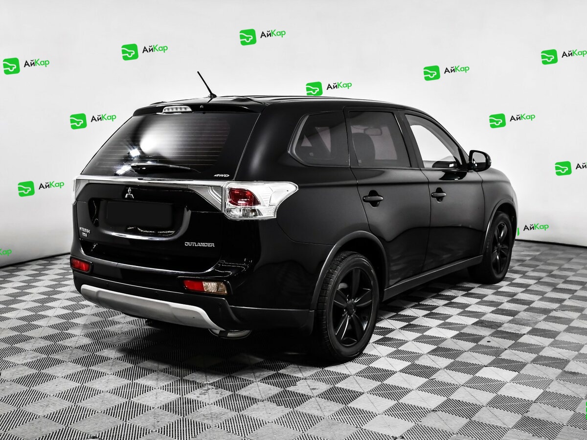 Mitsubishi Outlander с пробегом — 2014 год. Фото: #3