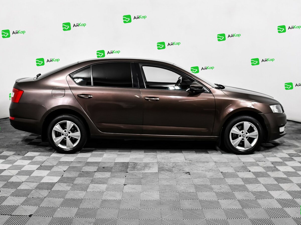 Skoda Octavia с пробегом — 2014 год. Фото: #3