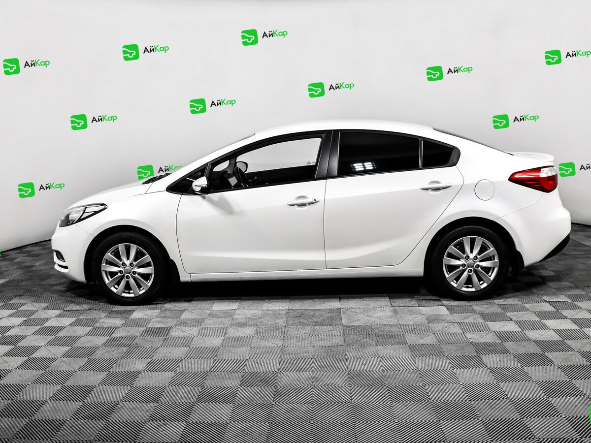 Kia Cerato с пробегом — 2013 год. Фото: #7